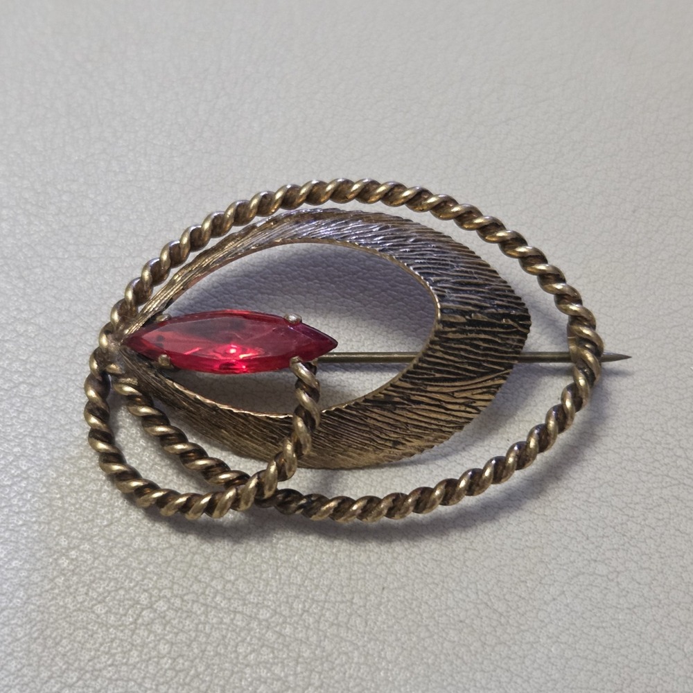 Vintage WESTERN GERMANY Signed Red Rhinestone Gold‎ Tone Modernist Brooch Pin